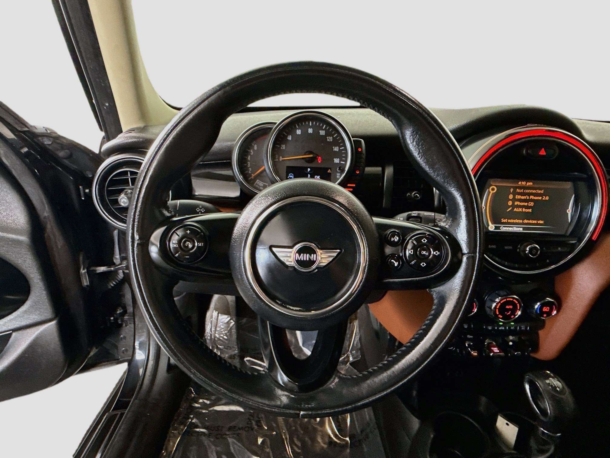 Used 2017 MINI Cooper 4-Door Hardtop FWD image 13