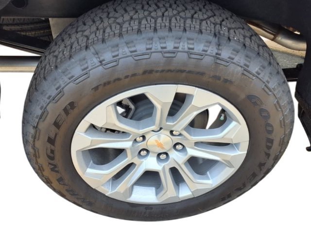 New 2026 Chevrolet Silverado 1500 LTZ w/ LTZ Convenience Package II AWD/4WD image 12