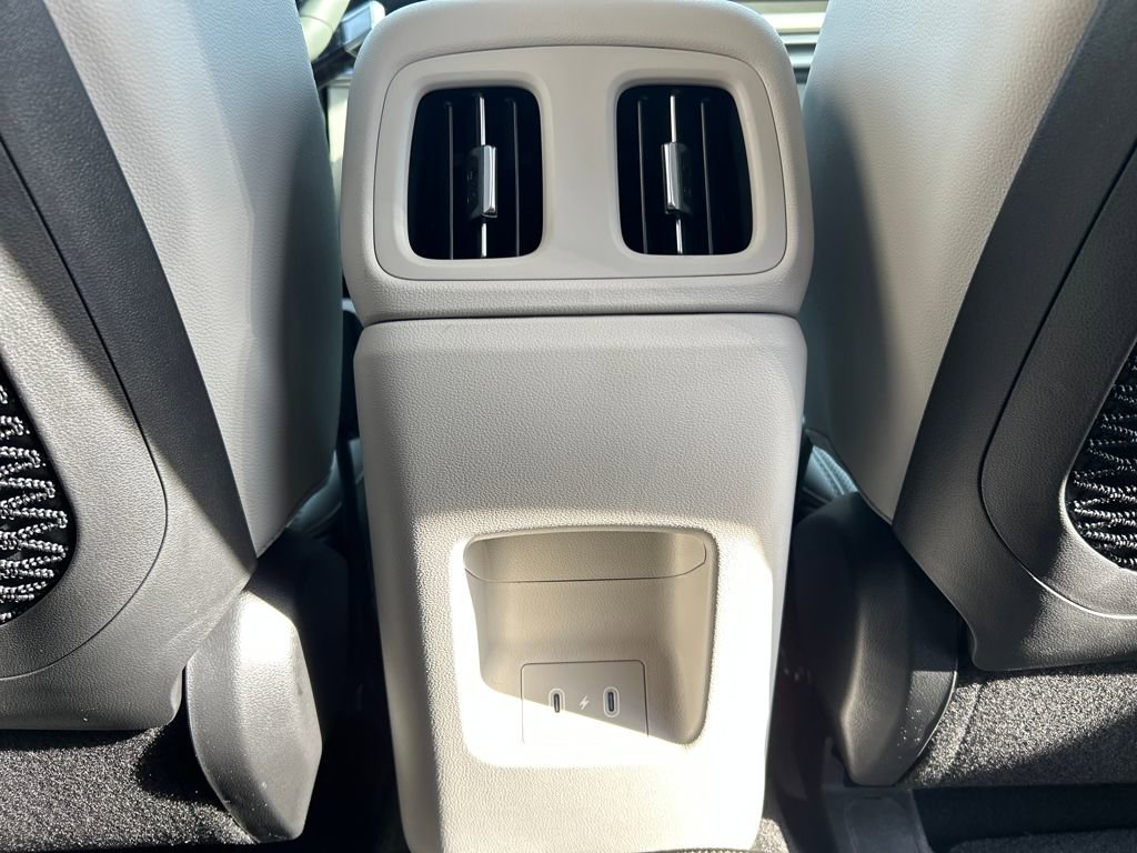 New 2026 Hyundai Tucson Limited image 25