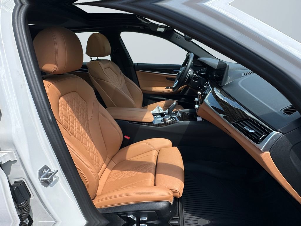 Used 2023 BMW 540i xDrive w/ Premium Package AWD/4WD image 15