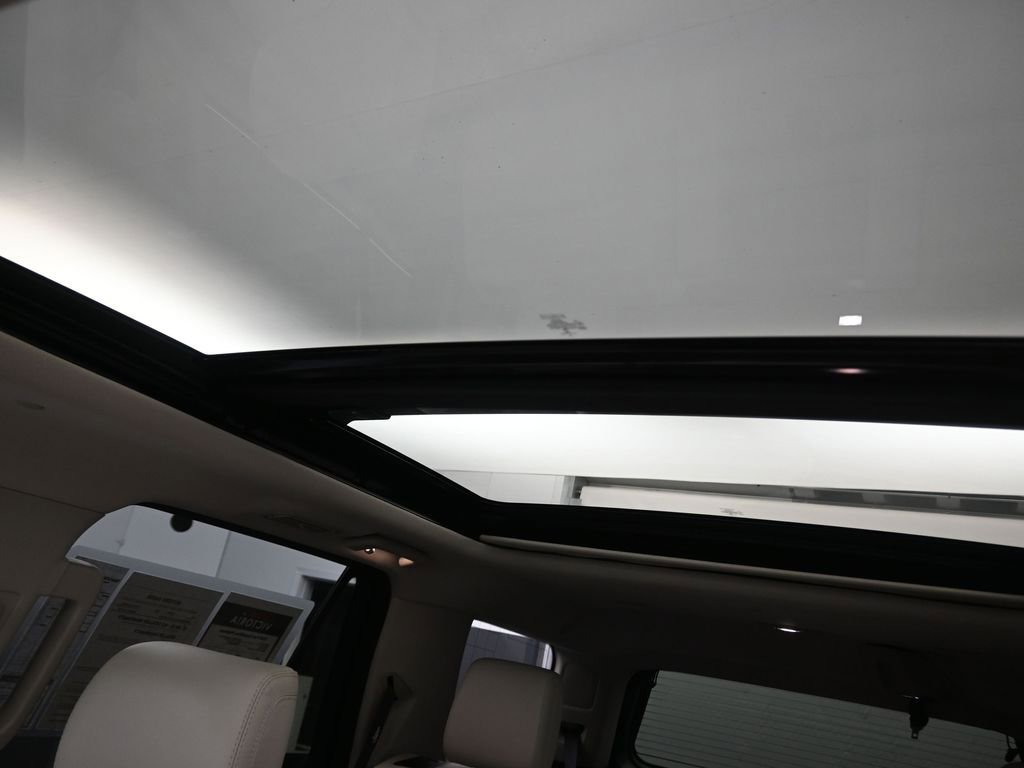 Used 2020 Ford Expedition Platinum image 14