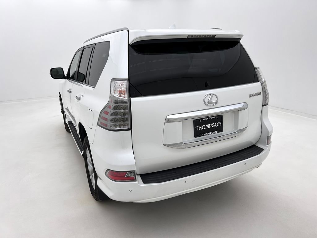 Used 2019 Lexus GX 460 image 8