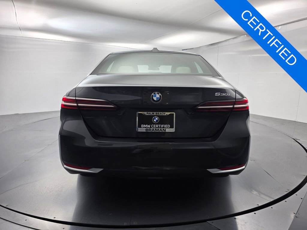 Certified 2024 BMW 530i w/ Premium Package RWD image 5