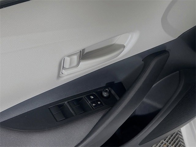 Used 2025 Toyota Corolla LE image 11