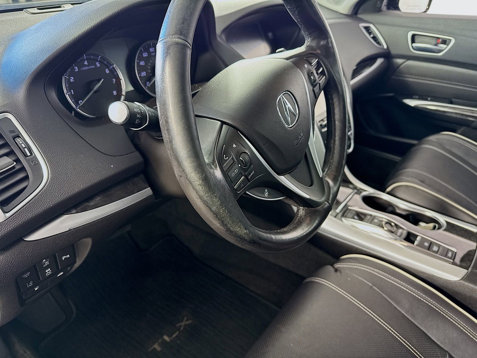 Used 2019 Acura TLX V6 SH-AWD w/ Advance Package image 6