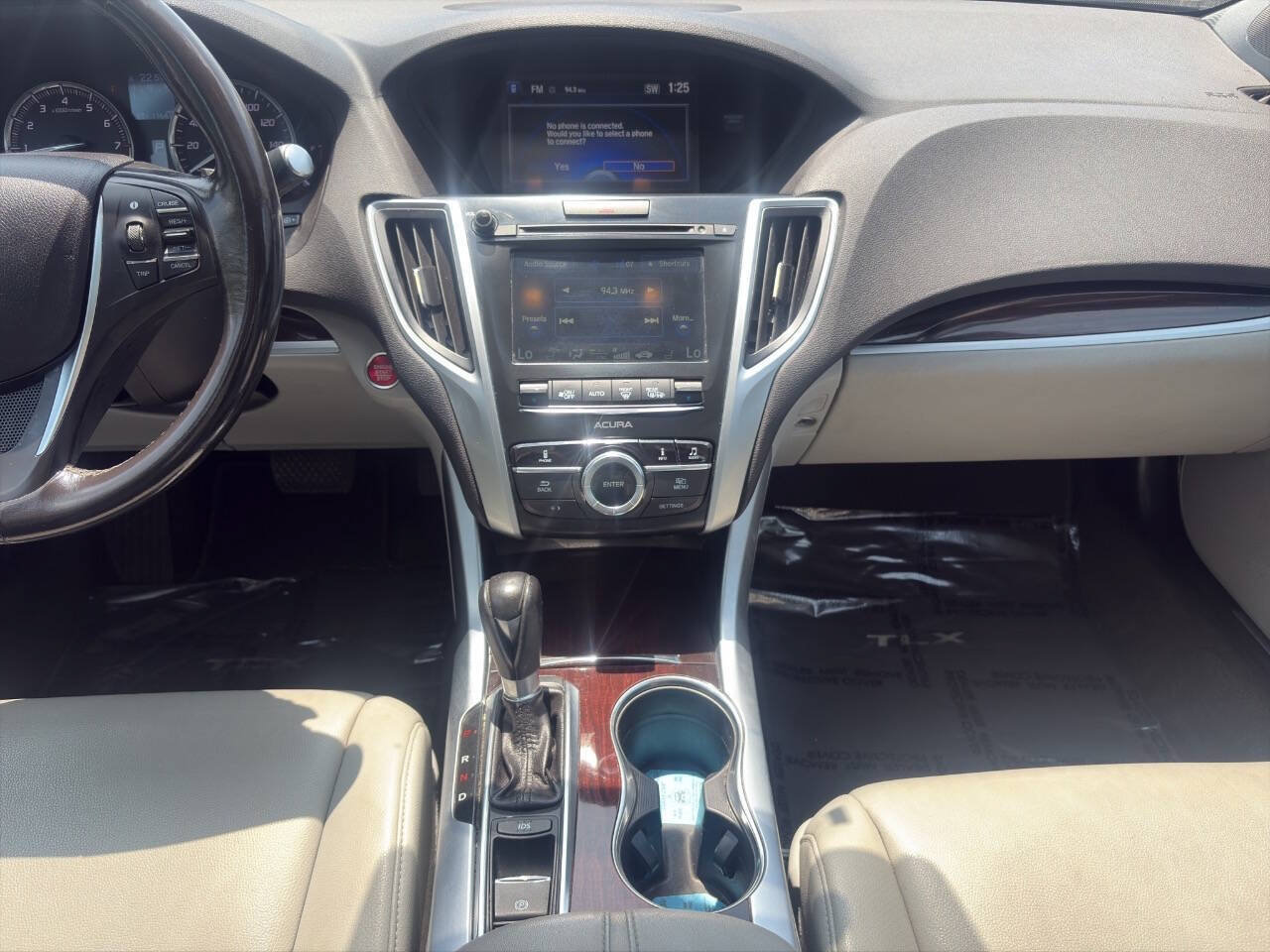 Used 2016 Acura TLX FWD image 11