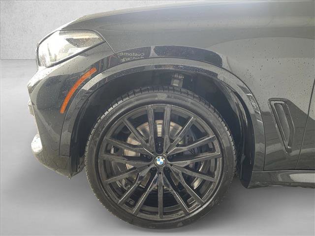 Used 2020 BMW X5 M50i w/ Premium Package image 8