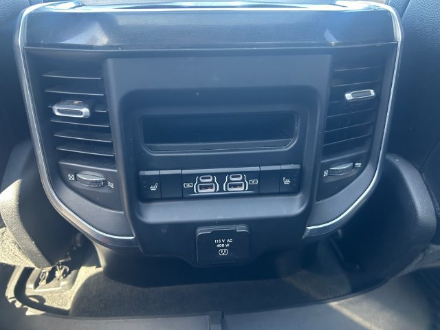 Used 2021 RAM 1500 Laramie AWD/4WD image 19