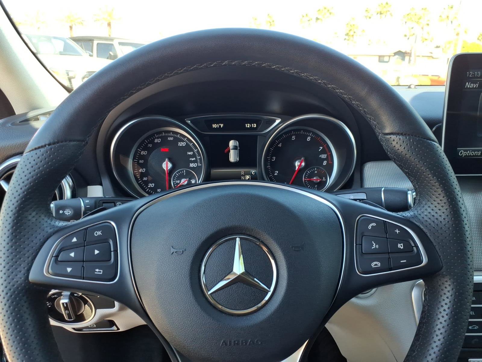 Used 2020 Mercedes-Benz GLA 250 image 26