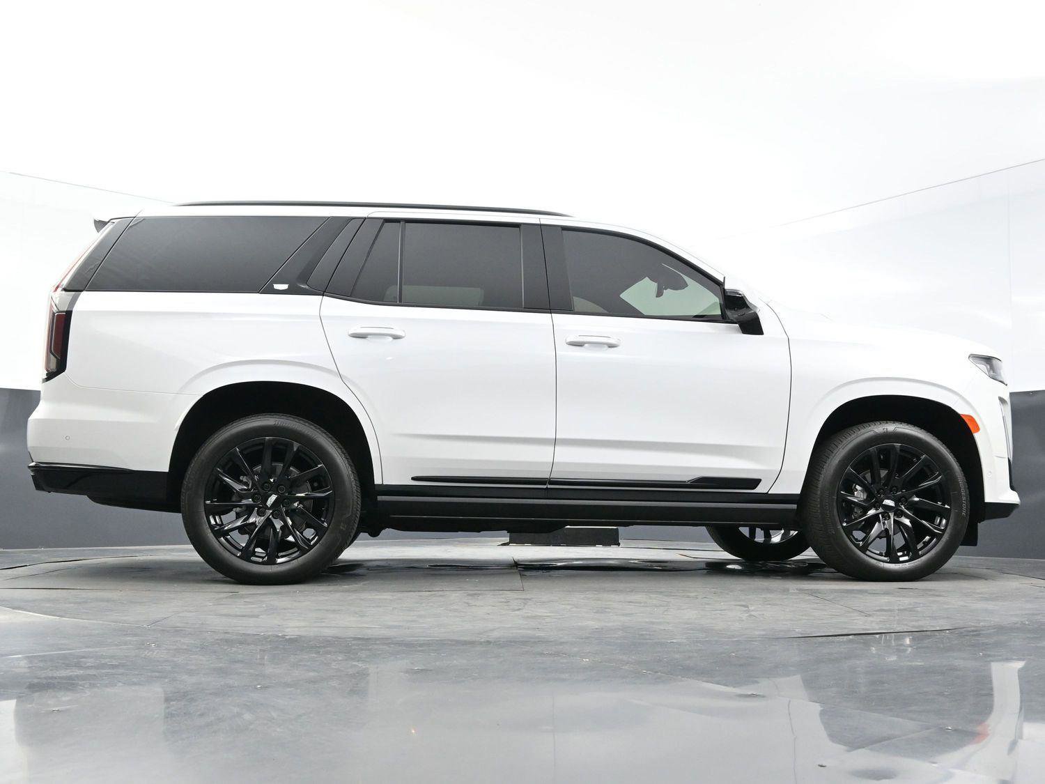 Used 2023 Cadillac Escalade Sport Platinum w/ LPO, ONYX Package AWD/4WD image 60