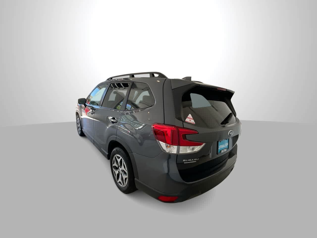 Used 2022 Subaru Forester Premium AWD/4WD image 6