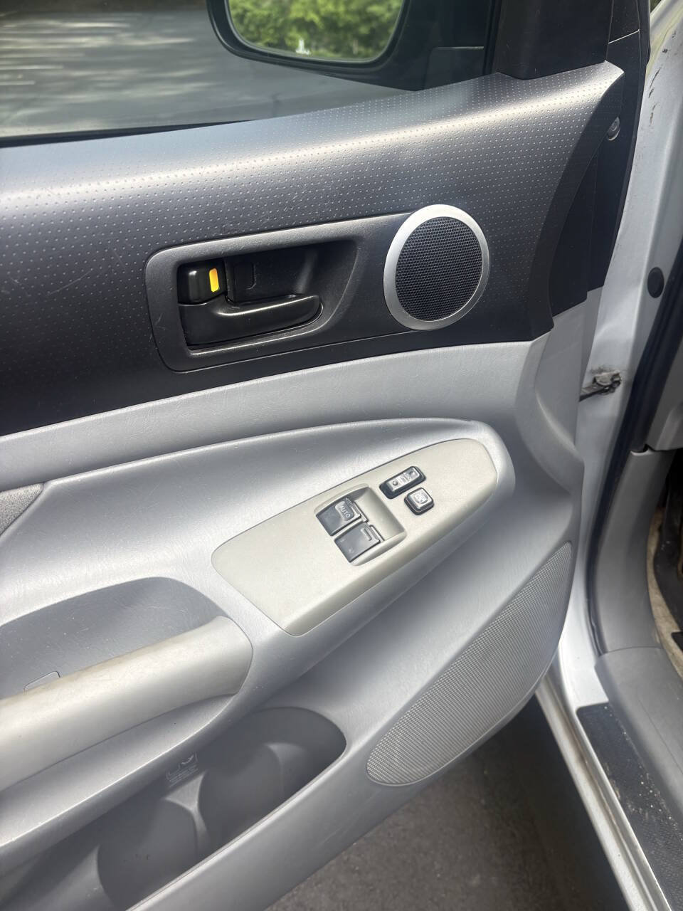 Used 2007 Toyota Tacoma PreRunner RWD image 22
