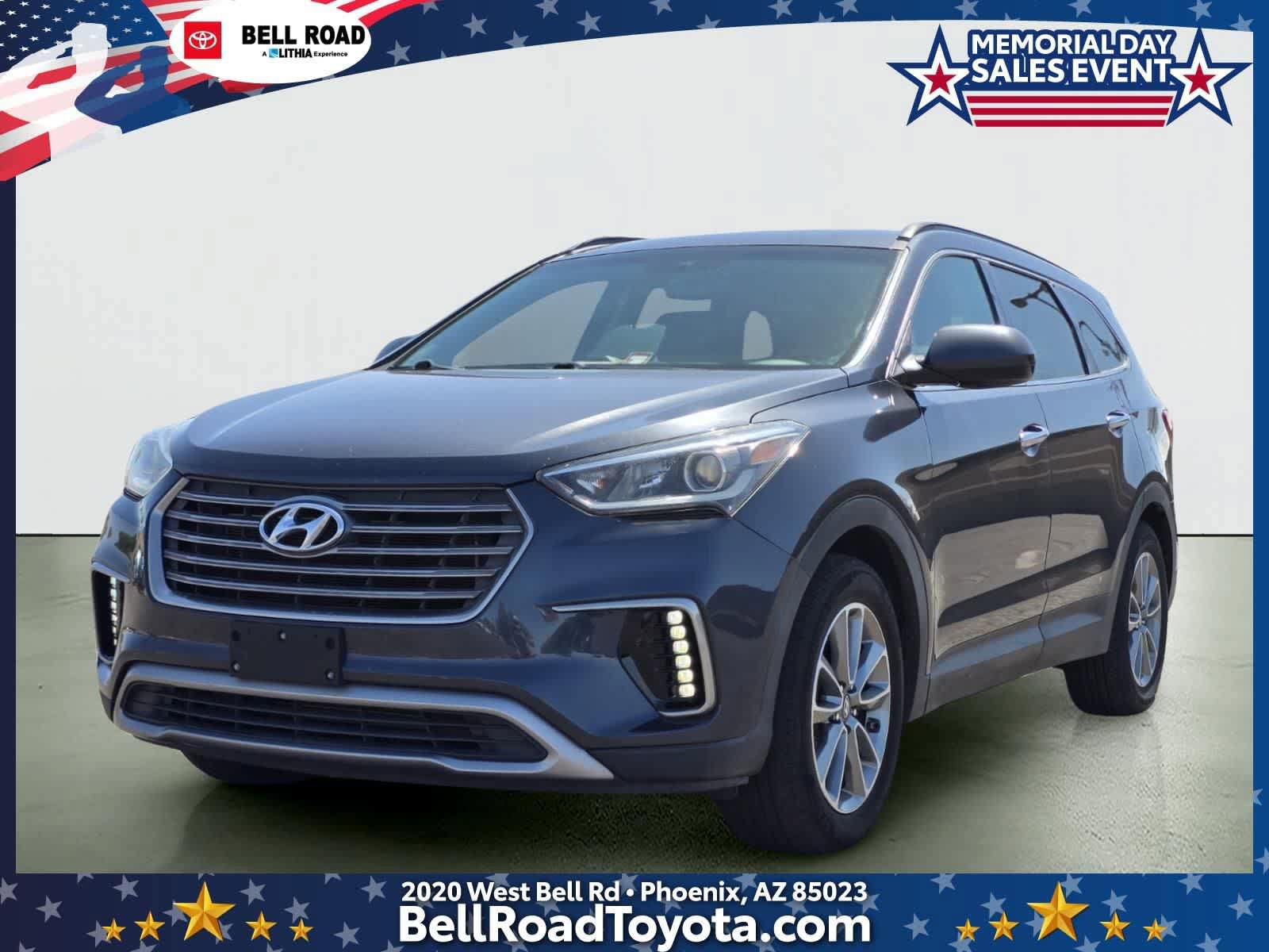 Used 2017 Hyundai Santa Fe SE FWD image 1