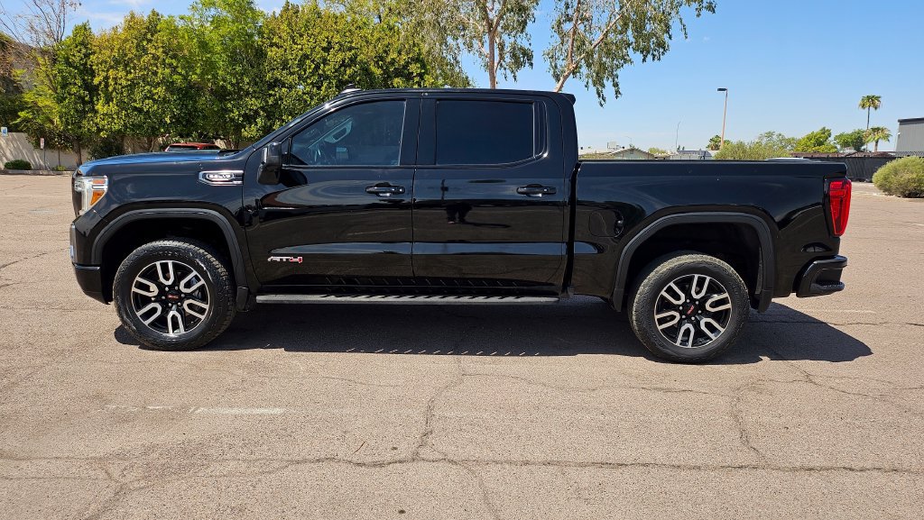 Used 2021 GMC Sierra 1500 AT4 w/ AT4 Premium Package AWD/4WD image 7