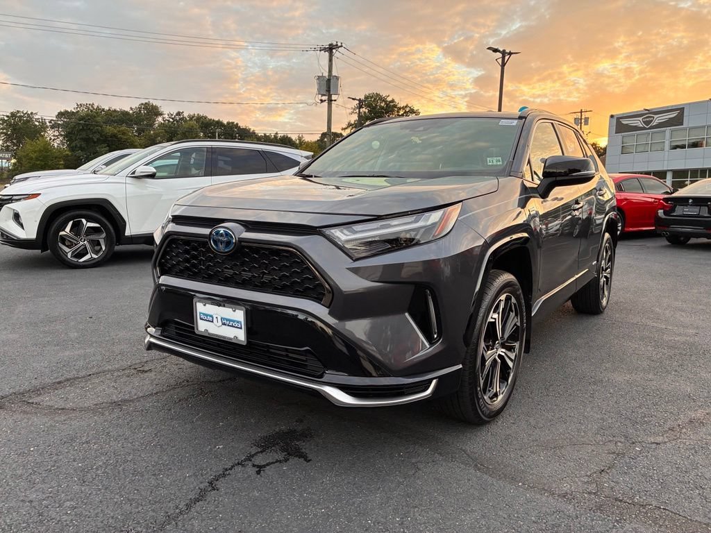 Used 2023 Toyota RAV4 XSE w/ Weather Package AWD/4WD image 3