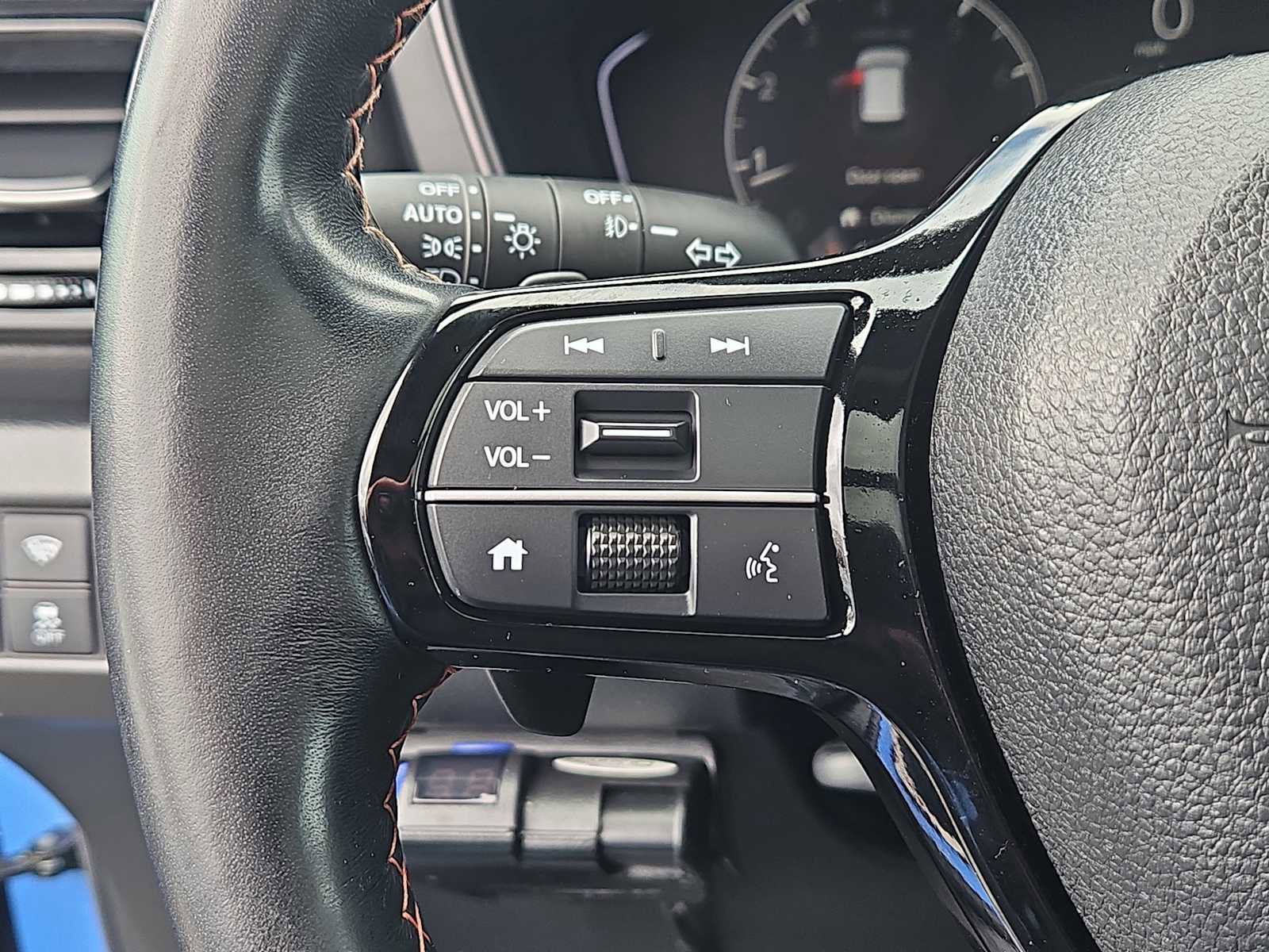 Used 2023 Honda Pilot TrailSport image 26