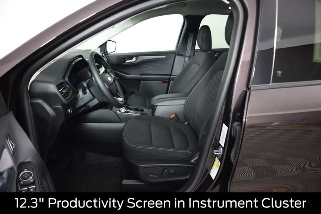 Used 2023 Ford Escape Active w/ Tech Pack #2 AWD/4WD image 33
