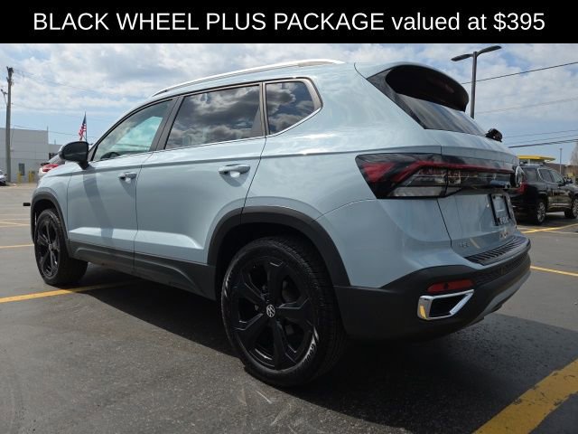 Used 2025 Volkswagen Taos SEL w/ Black Wheel Plus Package AWD/4WD image 6