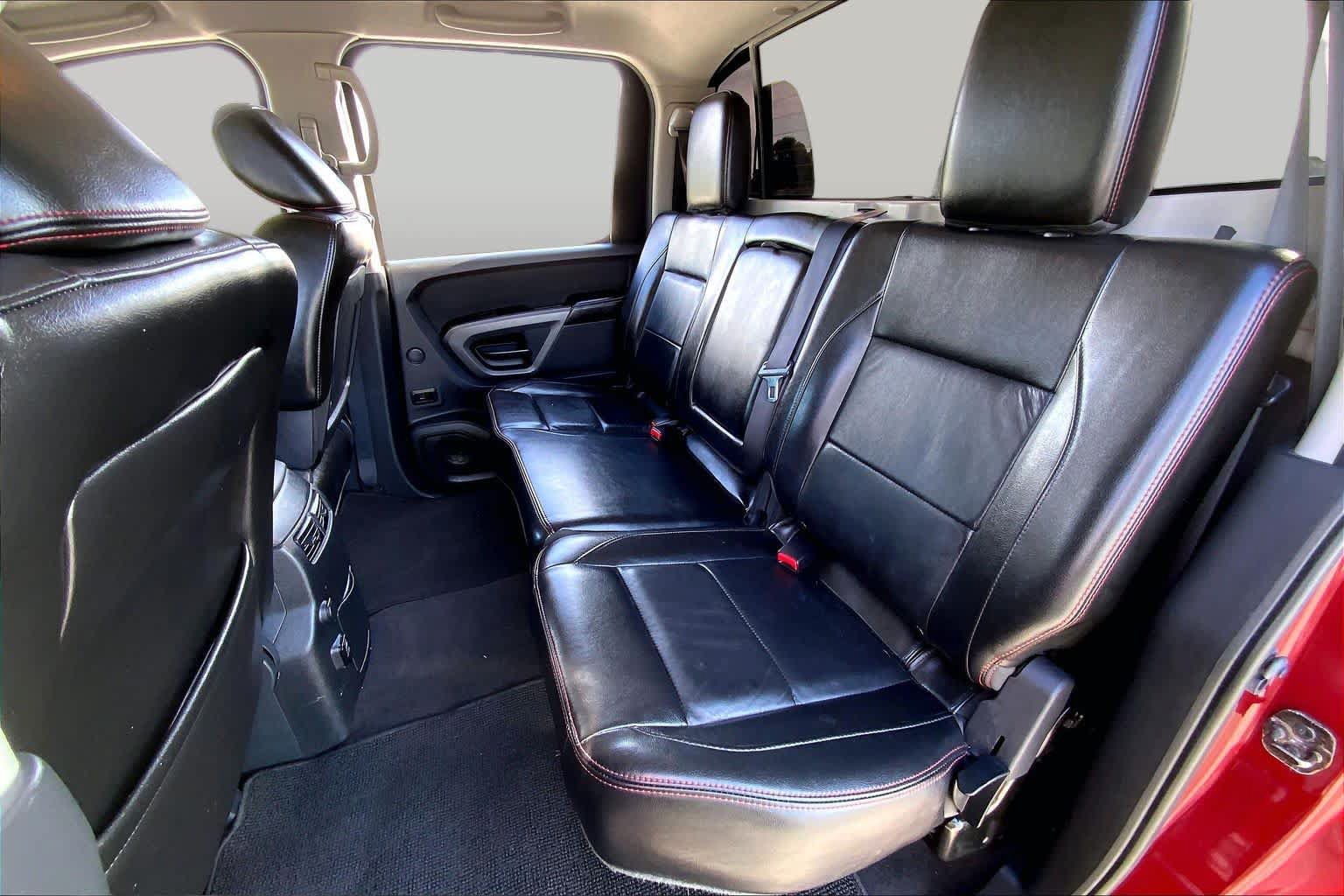 Used 2015 Nissan Titan PRO-4X AWD/4WD image 20