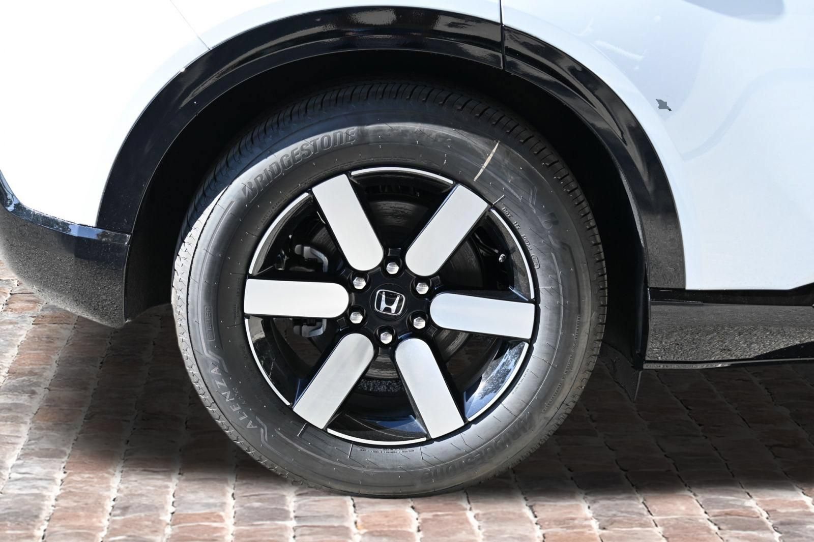New 2026 Honda Prologue Touring image 37