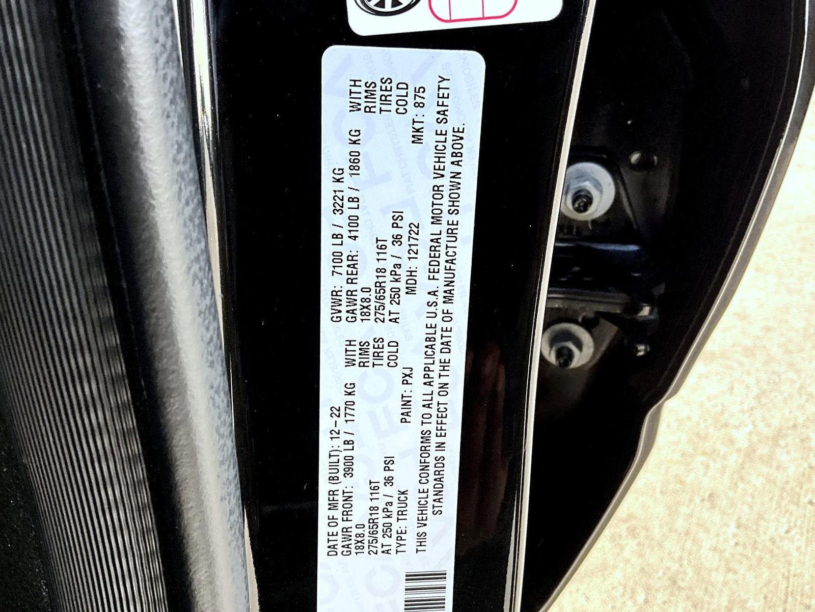 Used 2023 RAM 1500 Laramie AWD/4WD image 25
