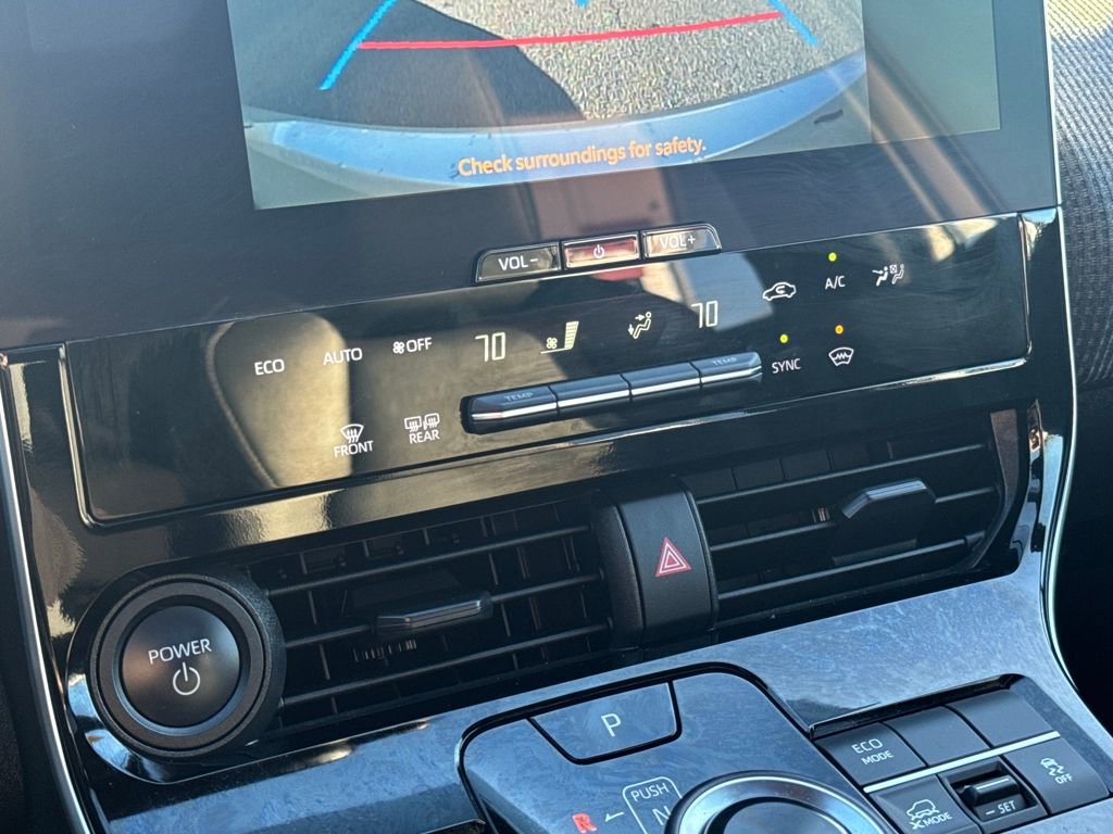 Used 2023 Toyota bZ4X XLE image 23