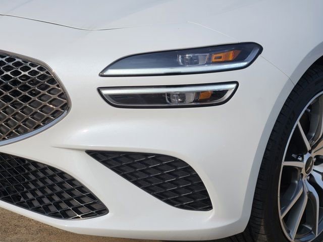 Used 2025 Genesis G70 2.5T image 17