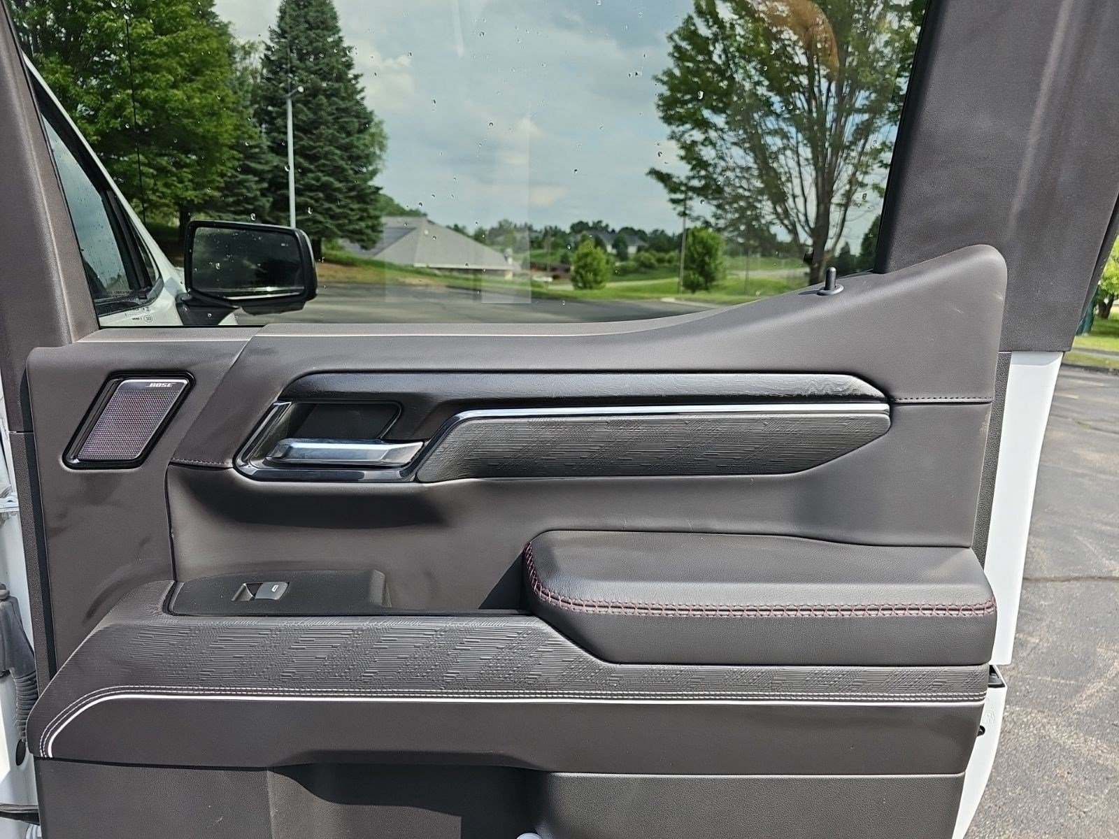 Used 2022 GMC Sierra 1500 AT4X AWD/4WD image 17