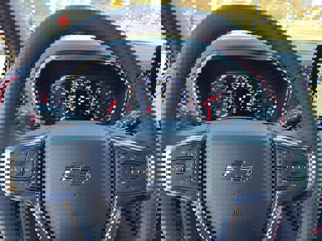 New 2025 Chevrolet Blazer RS w/ Enhanced Convenience Package image 24