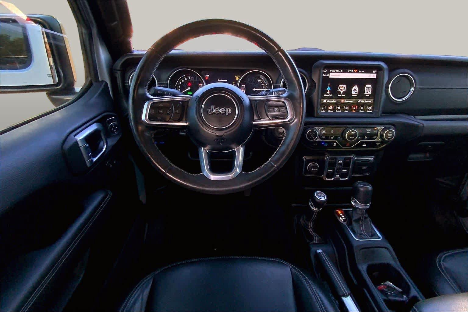 Used 2022 Jeep Wrangler Unlimited Sahara w/ Cold Weather Group AWD/4WD image 6