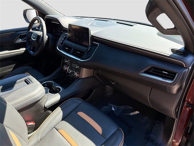 Used 2022 GMC Yukon XL AT4 image 15