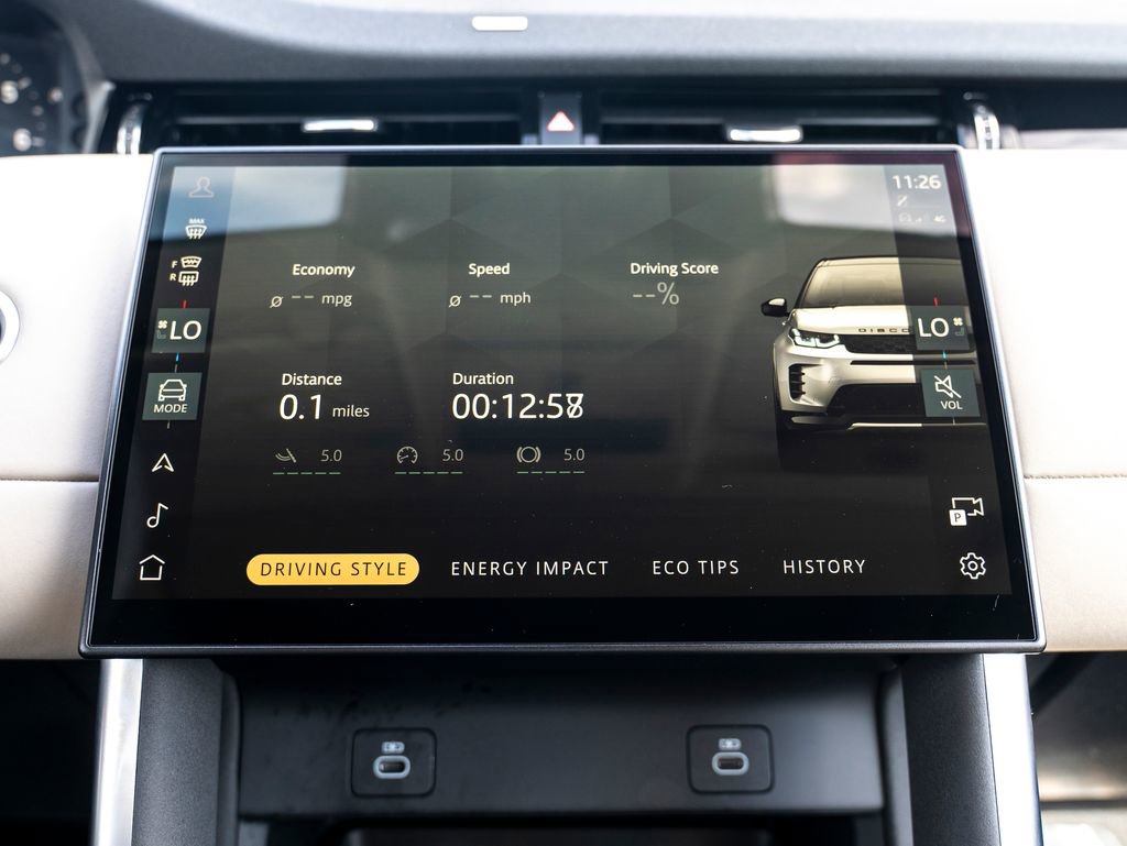 Certified 2025 Land Rover Discovery Sport S AWD/4WD image 24