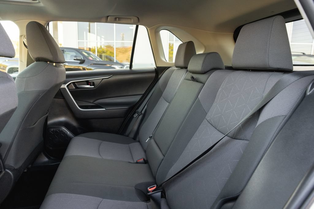 Certified 2024 Toyota RAV4 XLE w/ Convenience Package FWD image 27