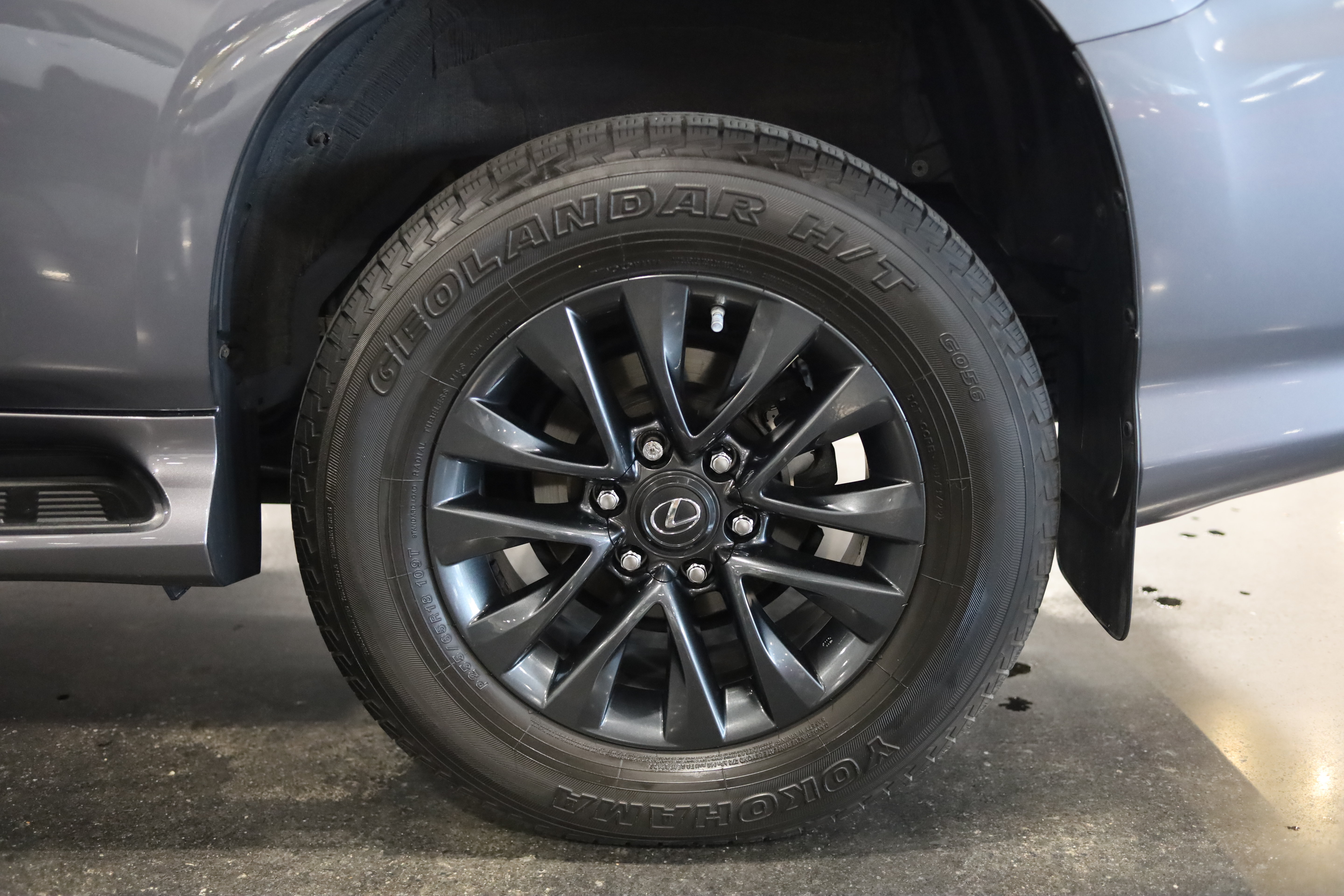 Used 2021 Lexus GX 460 Premium w/ Premium Package AWD/4WD image 13