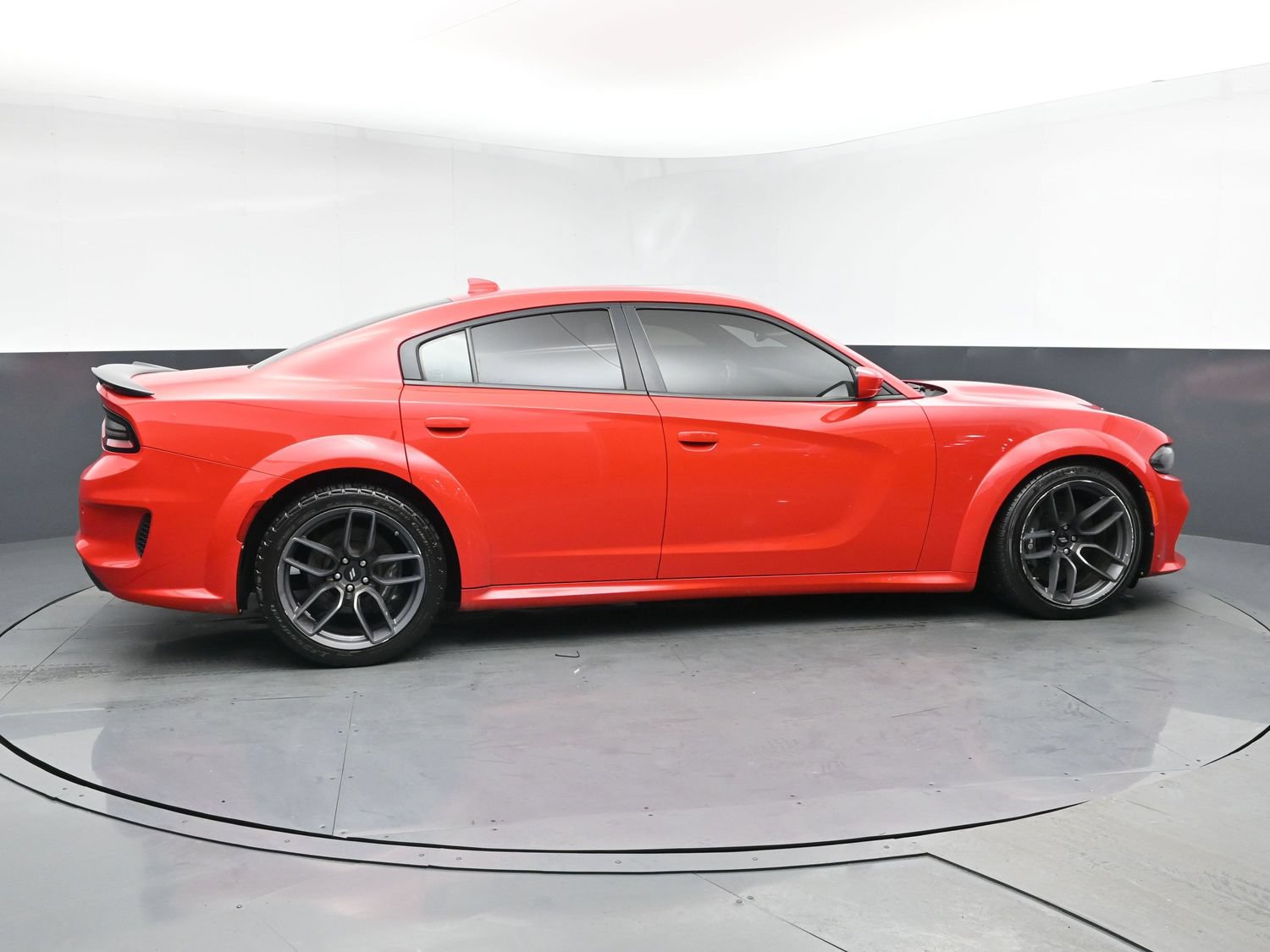 Used 2020 Dodge Charger Scat Pack RWD image 3