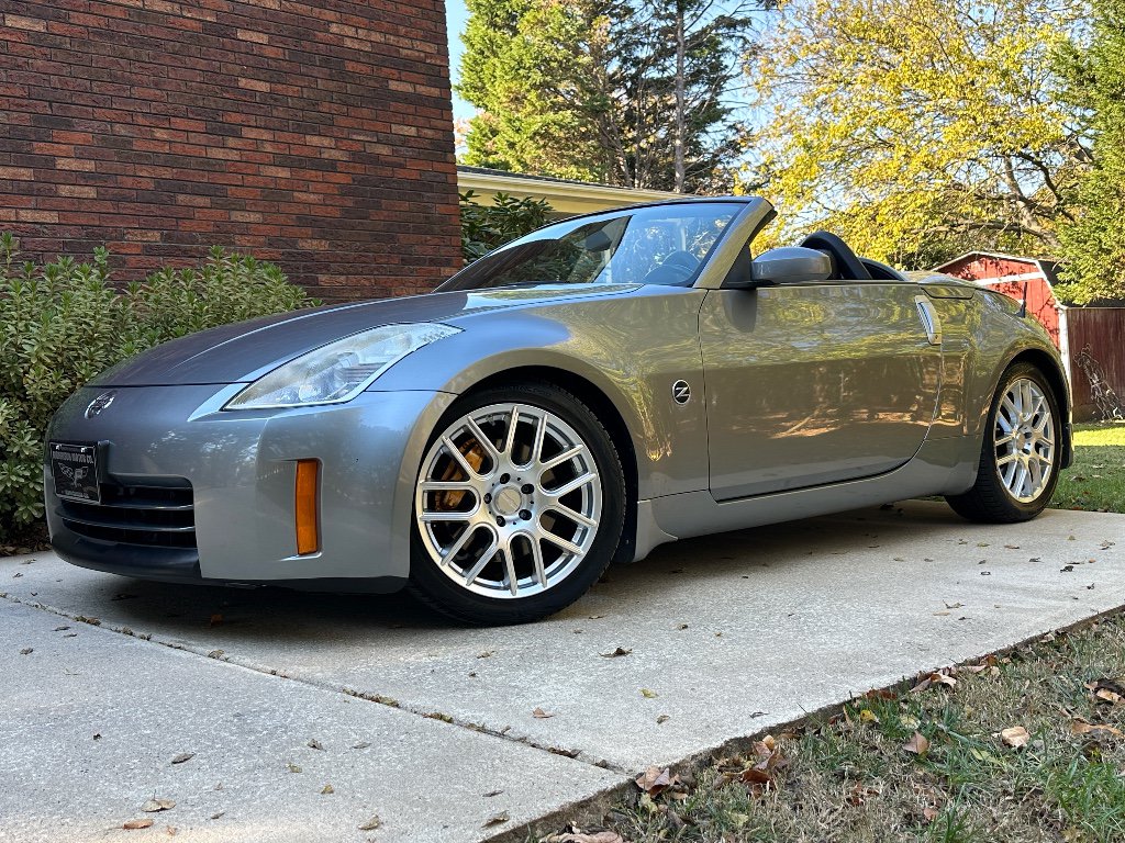 Used 2006 Nissan 350Z Grand Touring RWD image 7