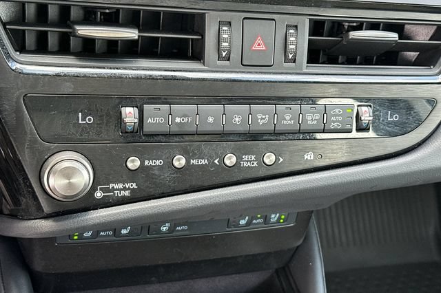 Used 2025 Lexus ES 350 w/ Premium Package FWD image 23