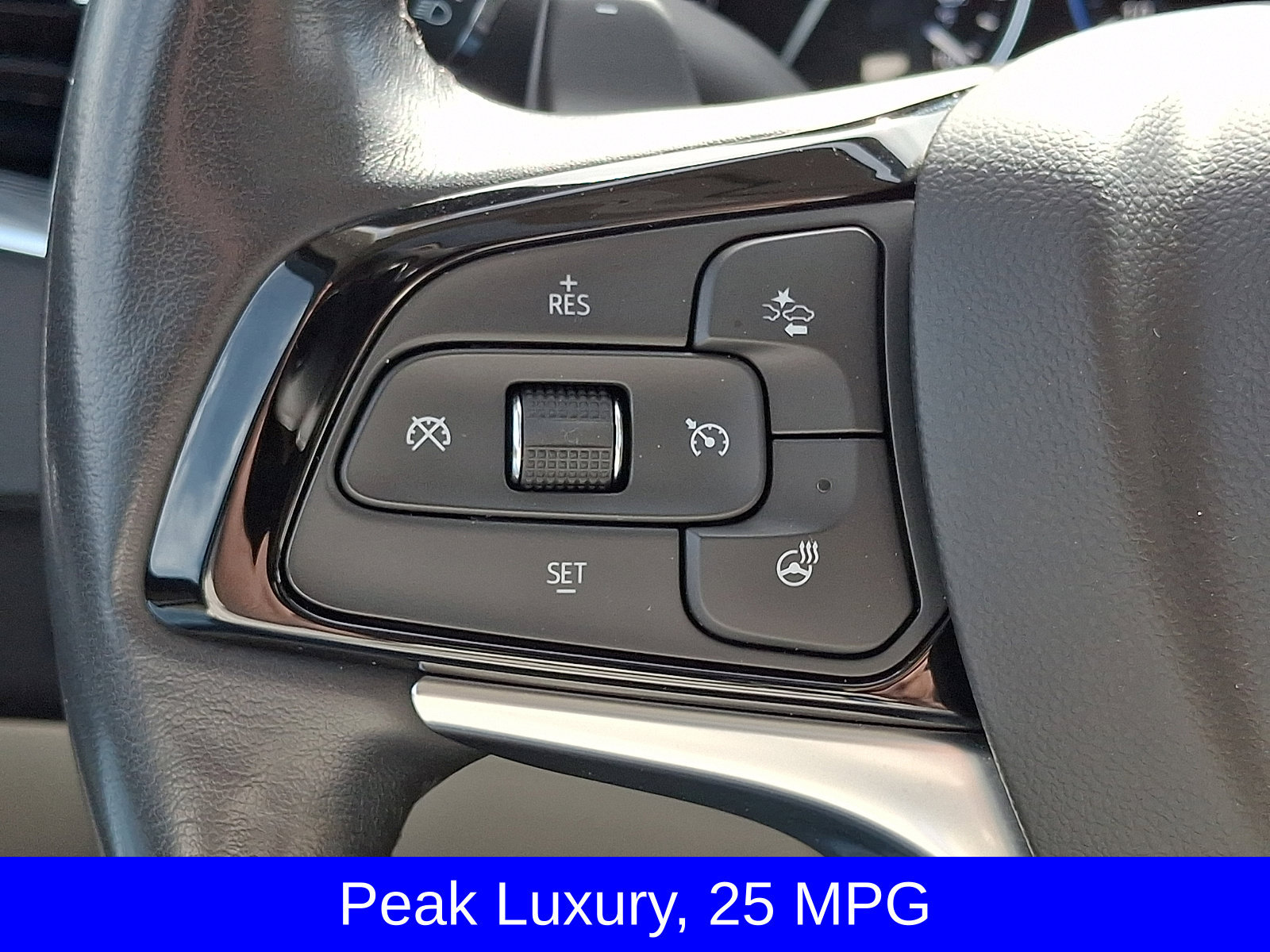 Used 2024 Buick Enclave Avenir w/ Avenir Technology Package AWD/4WD image 25