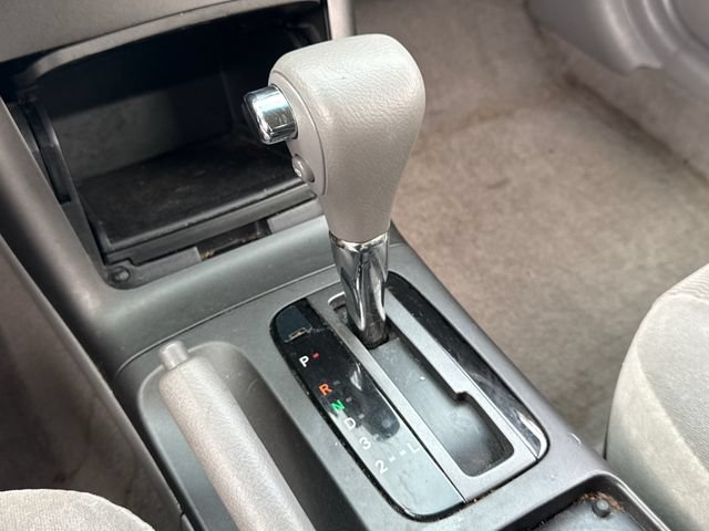 Used 2006 Toyota Camry LE FWD image 29