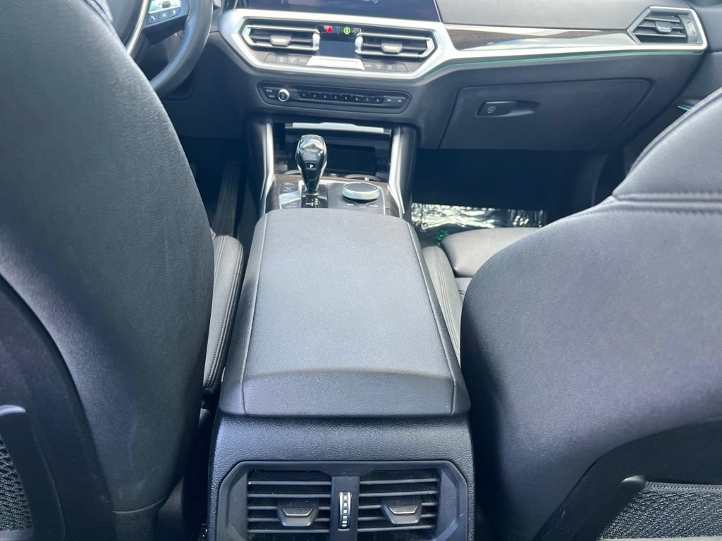 Used 2020 BMW 330i Sedan w/ Driving Assistance Package RWD image 21