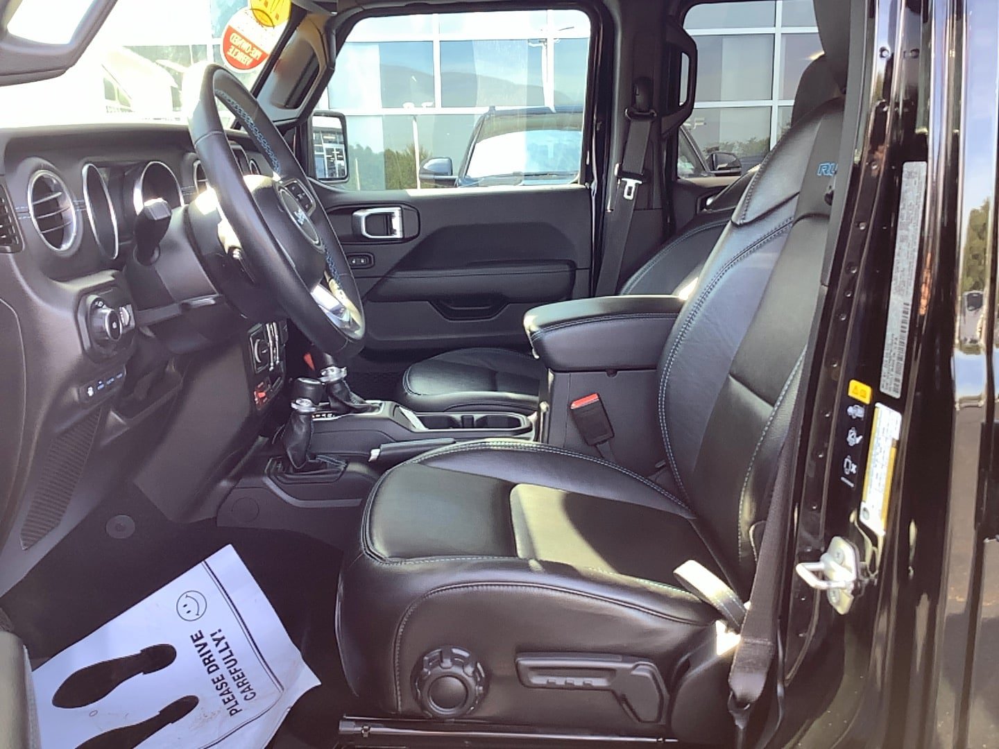 Certified 2023 Jeep Wrangler Unlimited Rubicon 4xe w/ Cold Weather Group AWD/4WD image 9