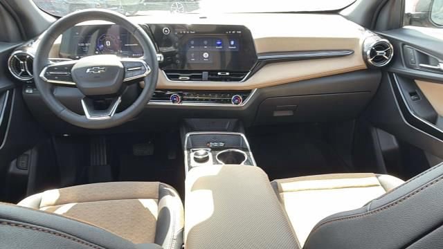 New 2026 Chevrolet Equinox ACTIV w/ Convenience Package III AWD/4WD image 5