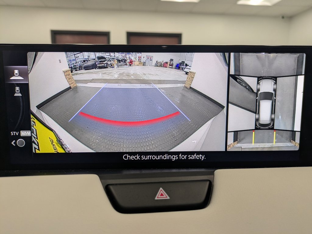 Used 2024 MAZDA CX-90 Plug-In Hybrid w/ Premium Plus image 12