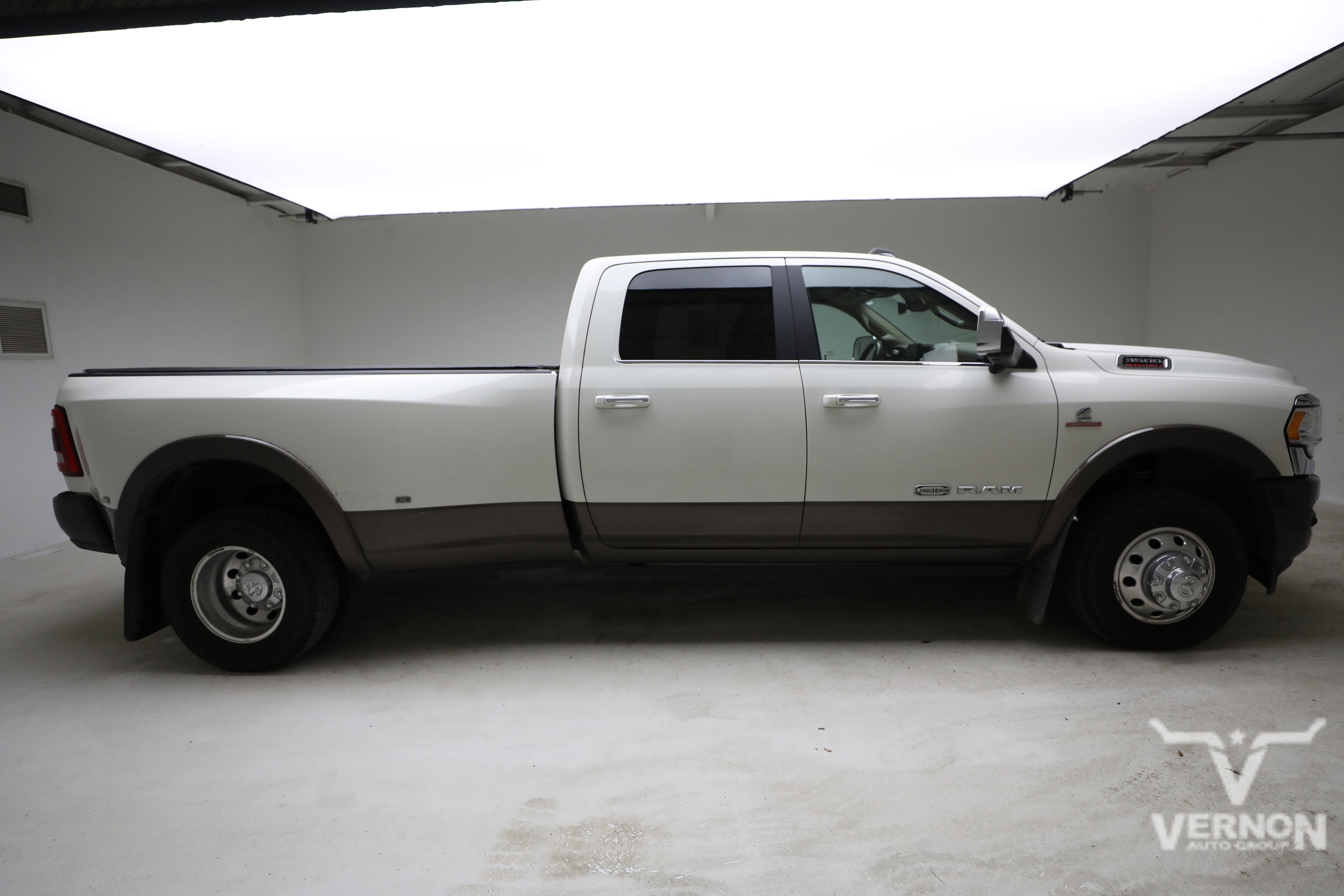 Used 2019 RAM 3500 Limited AWD/4WD image 5