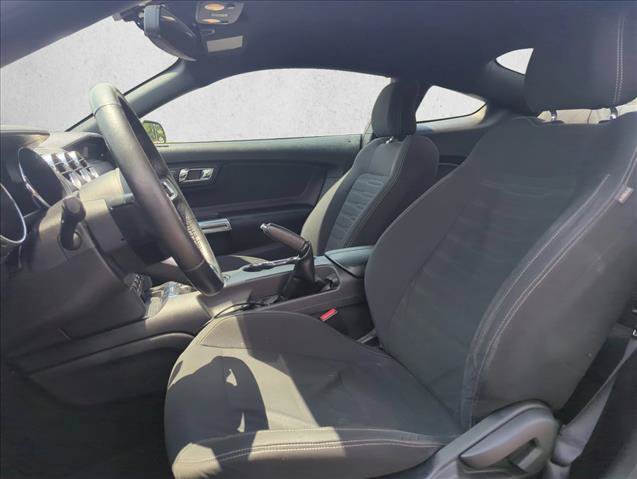 Used 2015 Ford Mustang GT RWD image 17