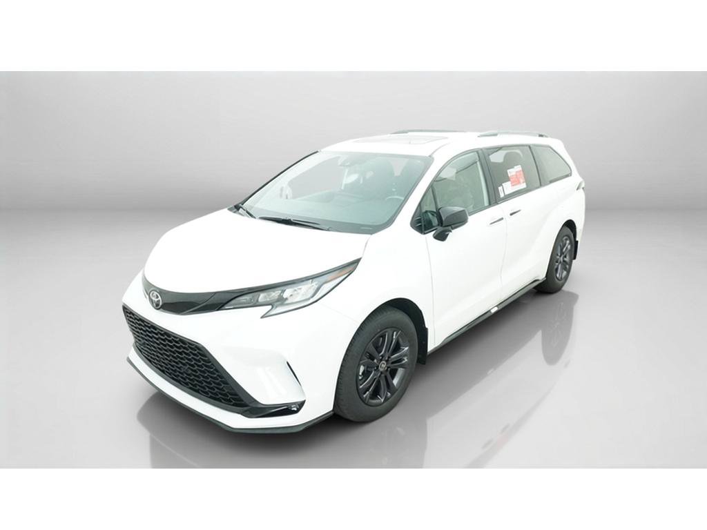 New 2026 Toyota Sienna XSE AWD/4WD image 1