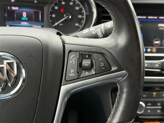Used 2022 Buick Encore Preferred image 20