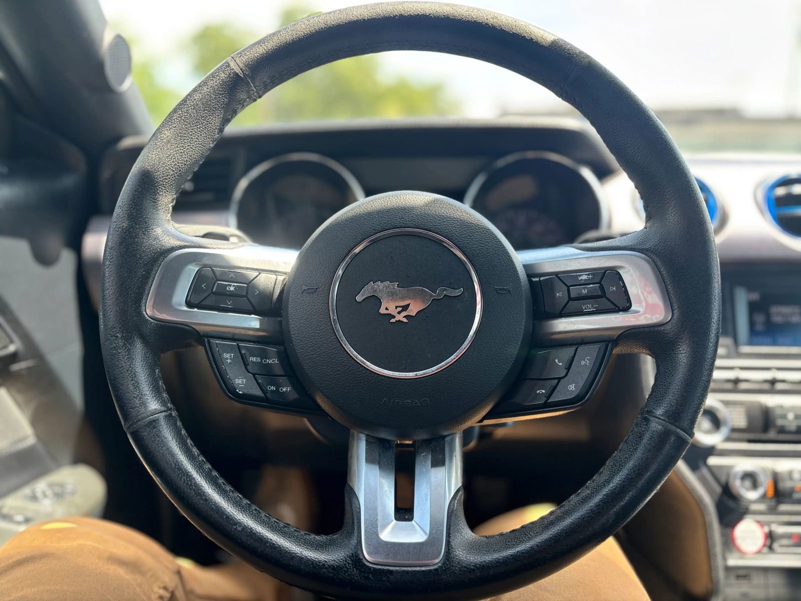 Used 2015 Ford Mustang Coupe image 23