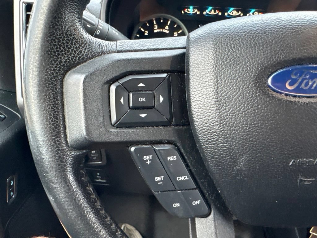 Used 2015 Ford F150 XLT w/ Equipment Group 302A Luxury AWD/4WD image 22
