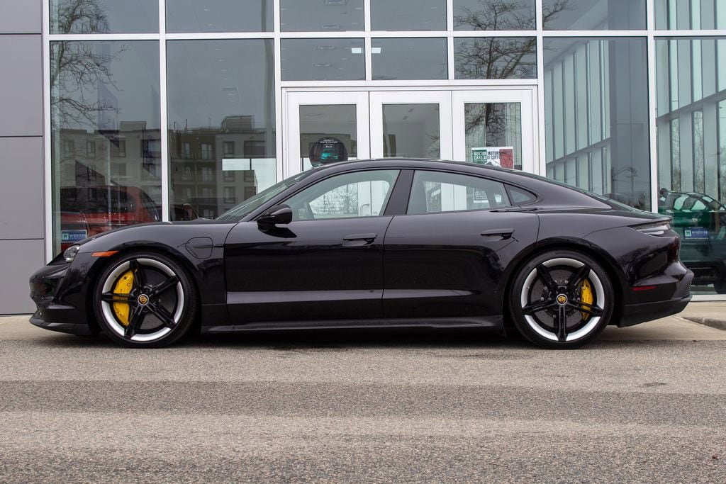 Used 2024 Porsche Taycan Turbo S w/ Premium Package AWD/4WD image 7